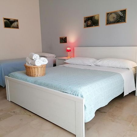 Your Room In Катанія Номер фото
