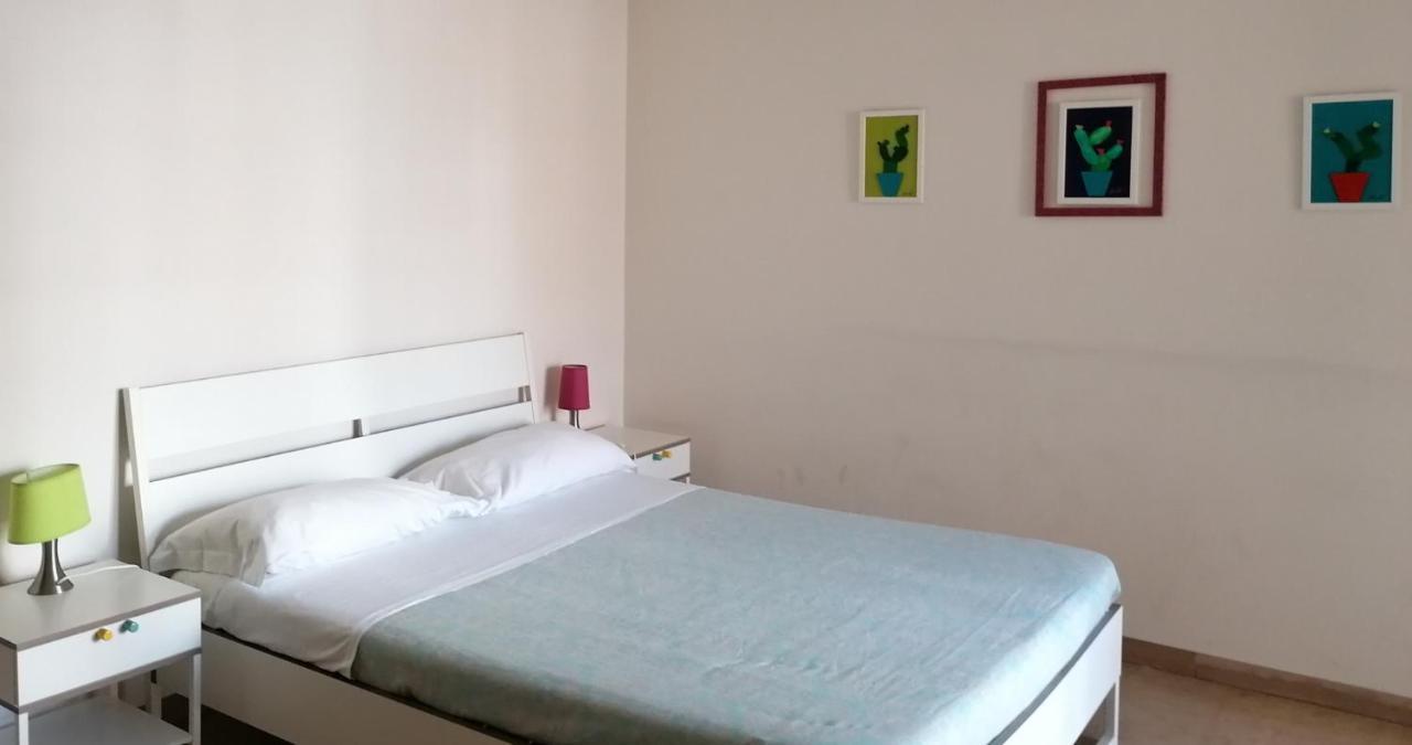 Your Room In Катанія Екстер'єр фото